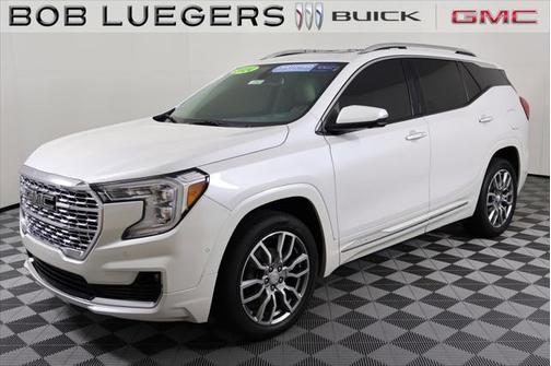 2023 GMC Terrain Denali