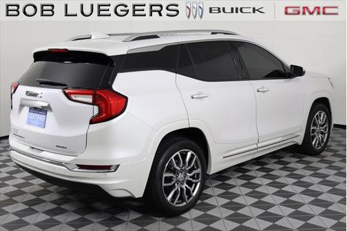 2023 GMC Terrain Denali
