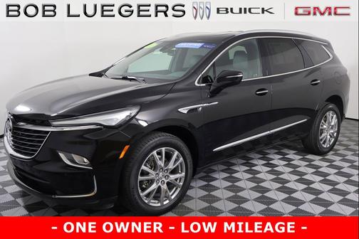 2023 Buick Enclave Essence FWD
