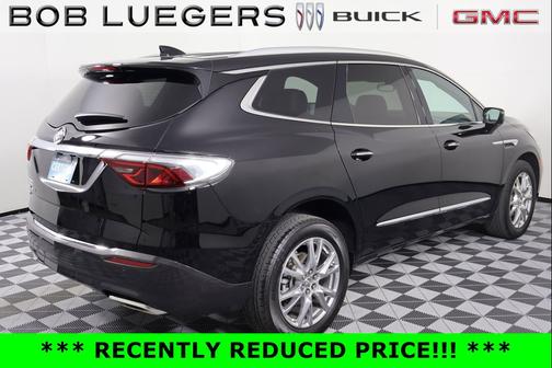 2023 Buick Enclave Essence FWD