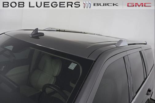 Chroma Caviar Dark Gray Metallic Clearcoat 2023 Lincoln Navigator Black Label