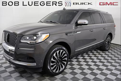 Chroma Caviar Dark Gray Metallic Clearcoat 2023 Lincoln Navigator Black Label