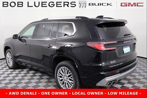 2024 GMC Acadia Denali