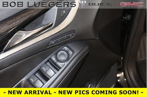 2021 Buick Enclave FWD Avenir