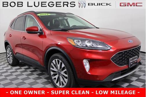 2022 Ford Escape Titanium