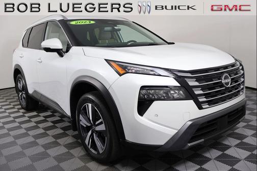 White 2024 Nissan Rogue SL