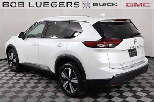 2024 Nissan Rogue SL