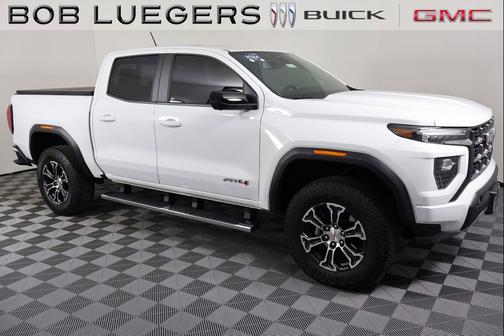 2024 GMC Canyon AT4