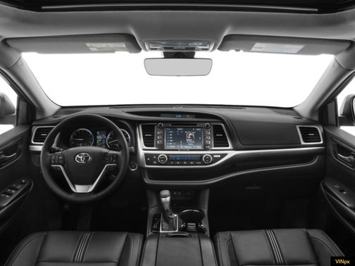 Midnight Black Metallic 2019 Toyota Highlander SE