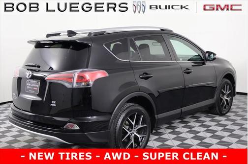 2016 Toyota RAV4 SE