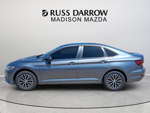Platinum Gray Metallic 2021 Volkswagen Jetta 1.4T SE