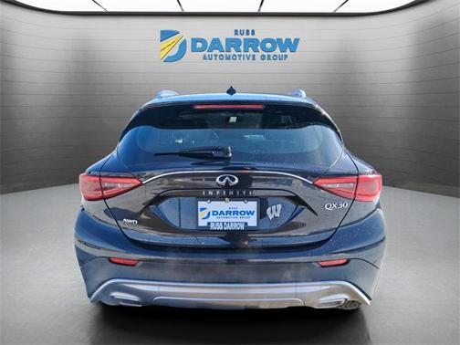 2018 INFINITI QX30 Premium