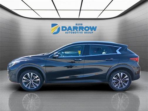 2018 INFINITI QX30 Premium