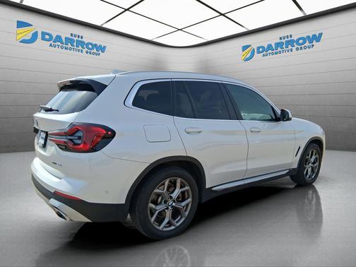 Mineral White Metallic 2023 BMW X3 xDrive30i