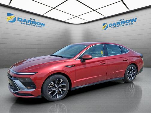 Ultimate red 2025 Hyundai SONATA SEL