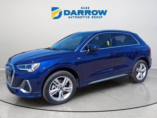 Navarra Blue Metallic 2022 Audi Q3 45 S line Premium Plus