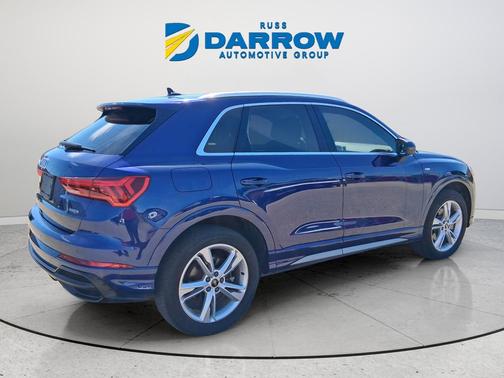 Navarra Blue Metallic 2022 Audi Q3 45 S line Premium Plus