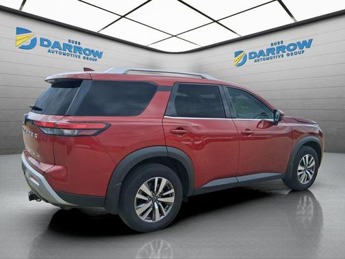 Scarlet Ember Tintcoat 2022 Nissan Pathfinder SL 4WD