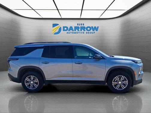 Sterling Gray Metallic 2024 Chevrolet Traverse LT