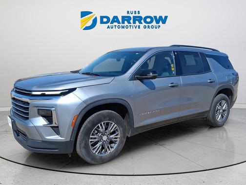 Sterling Gray Metallic 2024 Chevrolet Traverse LT