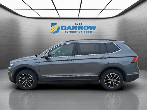 Pyrite Silver Metallic 2021 Volkswagen Tiguan 2.0T SE