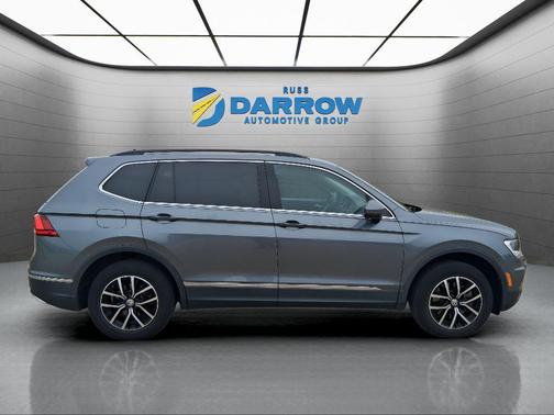 Pyrite Silver Metallic 2021 Volkswagen Tiguan 2.0T SE