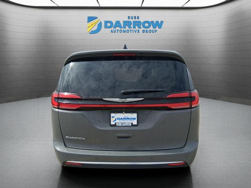 Ceramic Gray Clearcoat 2023 Chrysler Pacifica Touring L