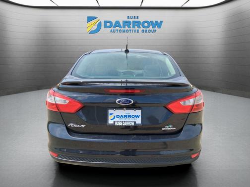 Tuxedo Black 2013 Ford Focus SE