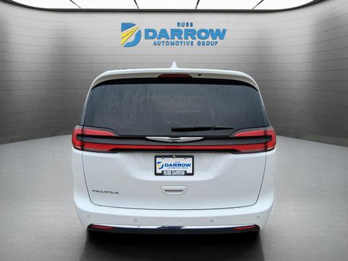 2022 Chrysler Pacifica Touring