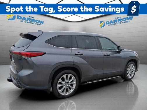 Magnetic Gray Metallic 2023 Toyota Highlander Hybrid Limited