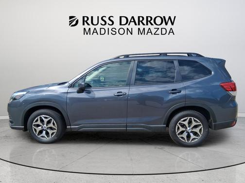 Magnetite Gray Metallic 2023 Subaru Forester Premium