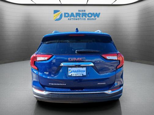 Marine Metallic 2022 GMC Terrain SLT