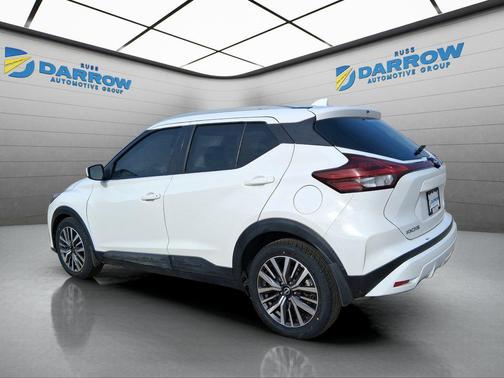 Fresh Powder 2022 Nissan Kicks SV