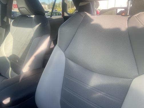 2023 Toyota RAV4 Hybrid Limited