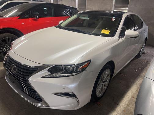 2016 Lexus ES 350 Base