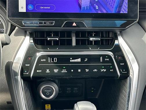 2023 Toyota Venza XLE