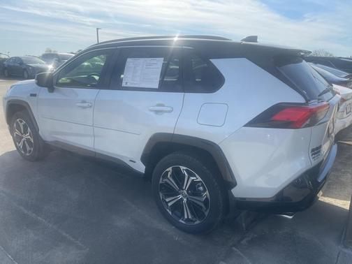 2024 Toyota RAV4 Prime XSE