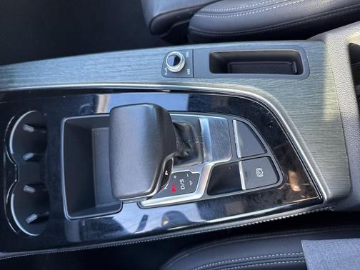 2023 Audi A4 45 S line Premium Plus