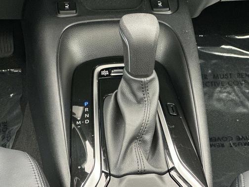 Classic Silver Metallic 2023 Toyota Corolla XSE