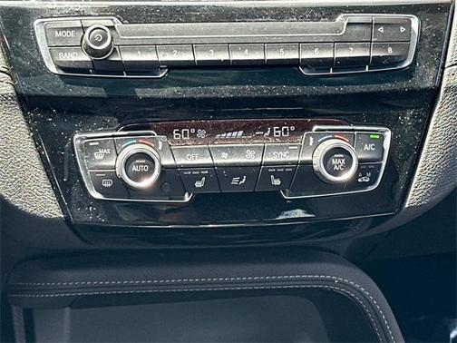 2022 BMW X2 xDrive28i