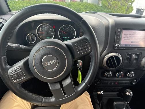 2017 Jeep Wrangler Sport