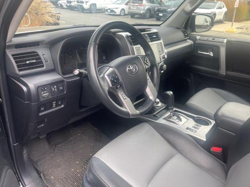 2023 Toyota 4Runner SR5 Premium