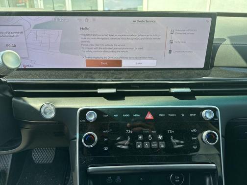 2025 Genesis GV80 2.5T