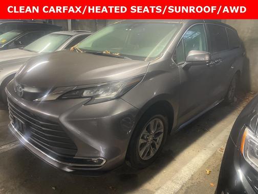2023 Toyota Sienna XLE