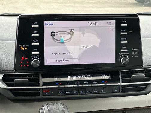 2023 Toyota Sienna XLE