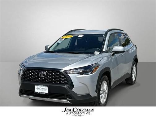 2024 Toyota Corolla Cross LE
