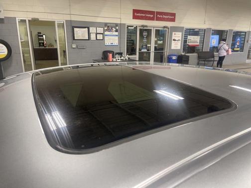 2025 Lexus ES 300h Luxury