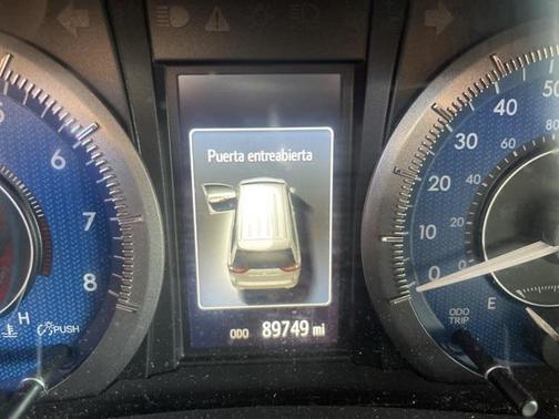 2019 Toyota Sienna XLE