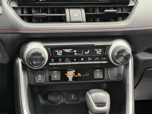 2022 Toyota RAV4 Prime SE