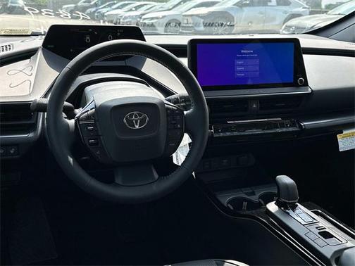2025 Toyota Prius L
